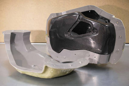 Carbon-fibre-motorbike-air-filter