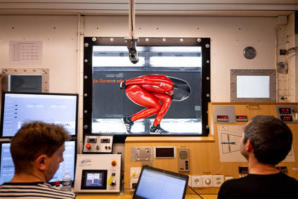 Downhill Skateboarding Carbon Fibre Helmet Tests in Wind Tunnel