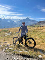 Anthony with Carbon Fibre Bike Thumbnail