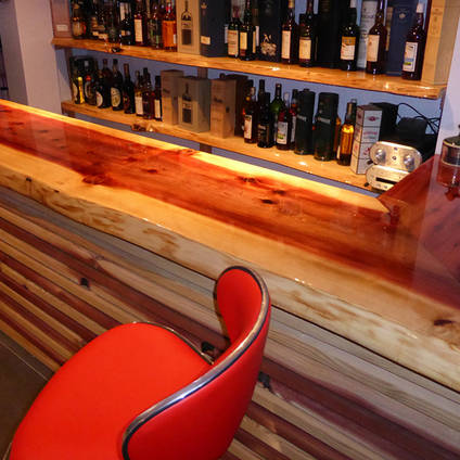 Resin Coated Gin Bar Created Using GlassCast 3