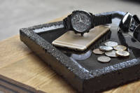 Vanity Tray Made Using Concrete and GlassCast® 3 Clear Epoxy Coating Resin by Sean Hancocks Thumbnail
